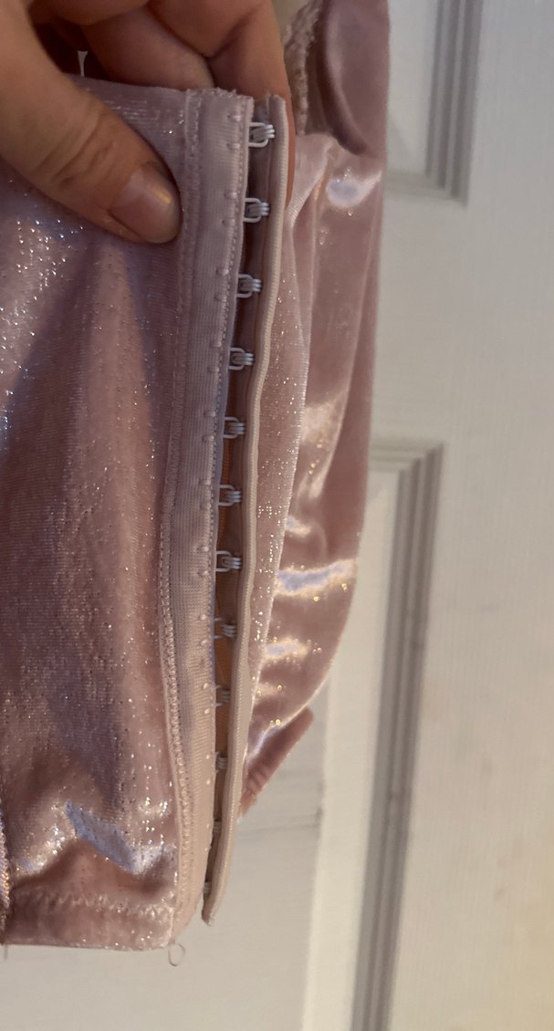 Parlak Bej Kemerli Mini Büstiyer - Görsel 3