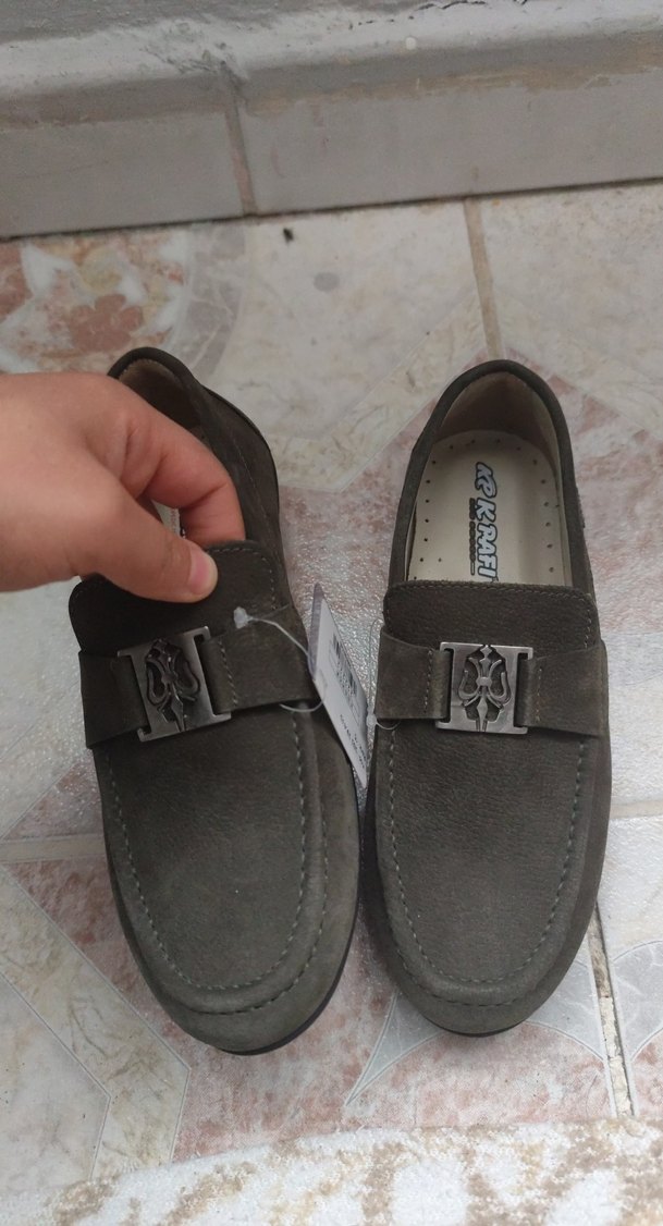 Gri Süet Tokalı - Görsel 2