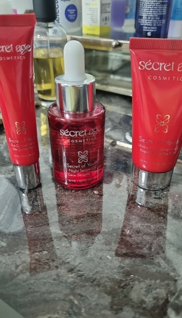 Parlak Kırmızı Secret Age - Görsel 4