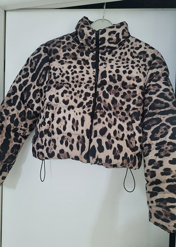 Leopar Desenli Kadın Mont - Görsel 3