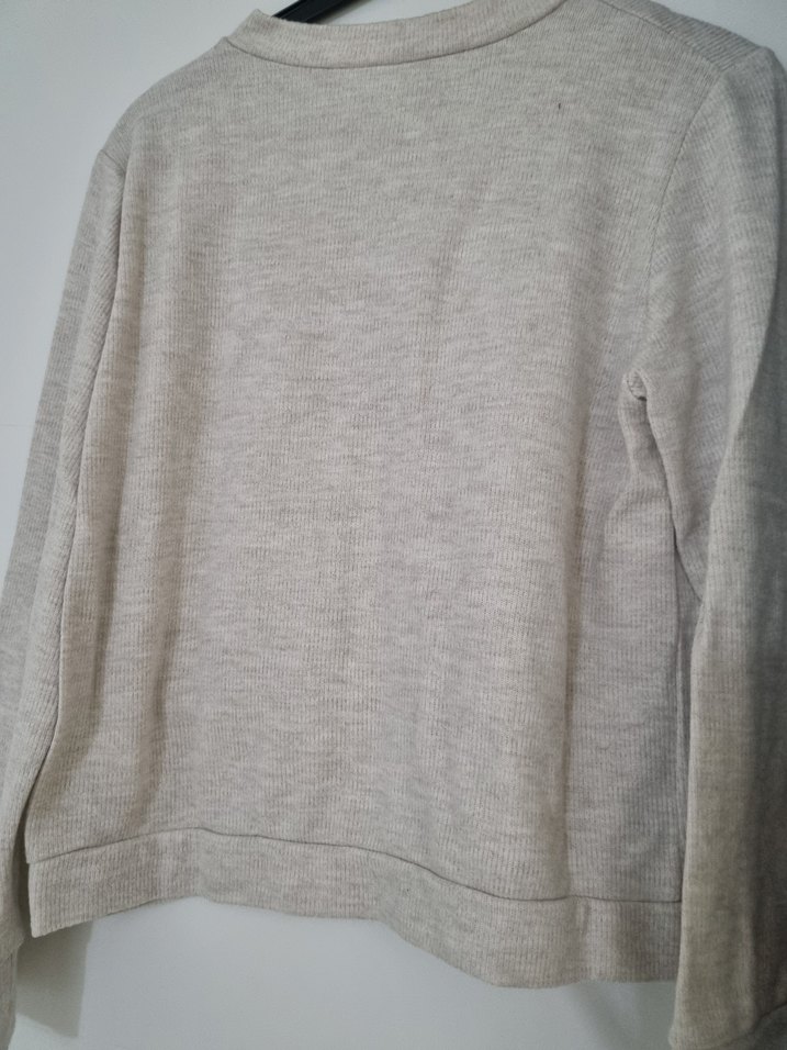 Bej Düğmeli Kadın Keten Hırka - Görsel 3