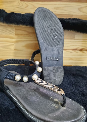 Boncuklu Siyah Yılan Desenli Kadın Sandalet - Görsel 3