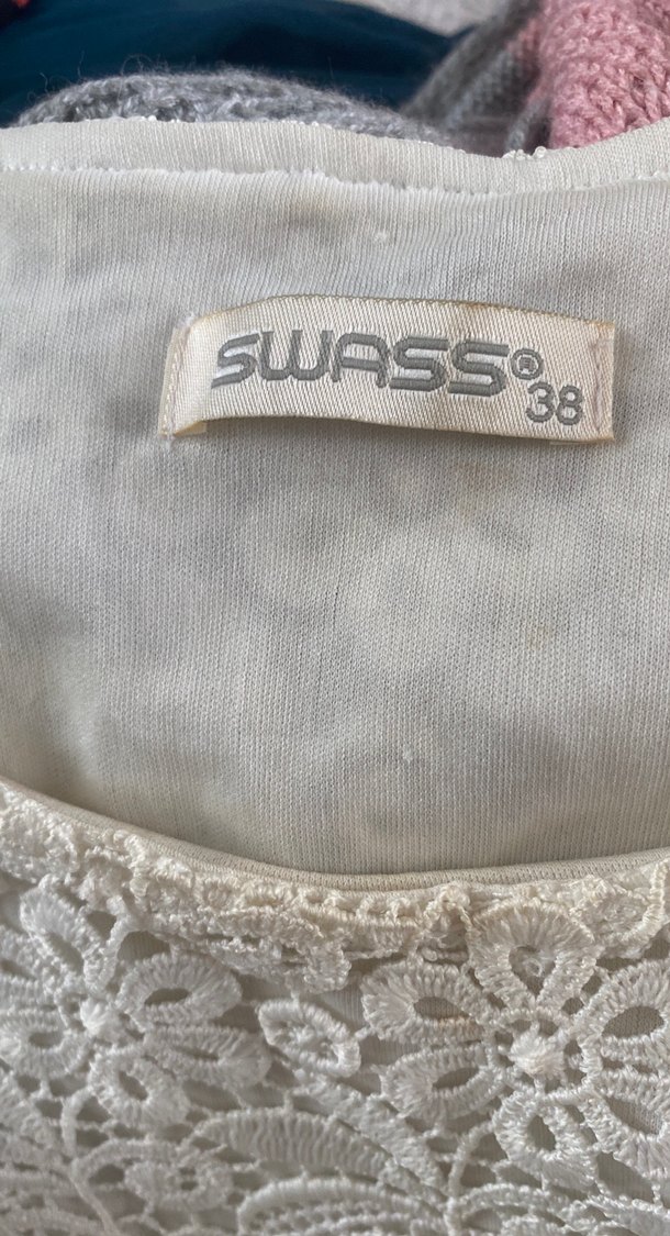 Dantel İşlemeli Beyaz Kısa Kollu Kadın elbise - Görsel 4