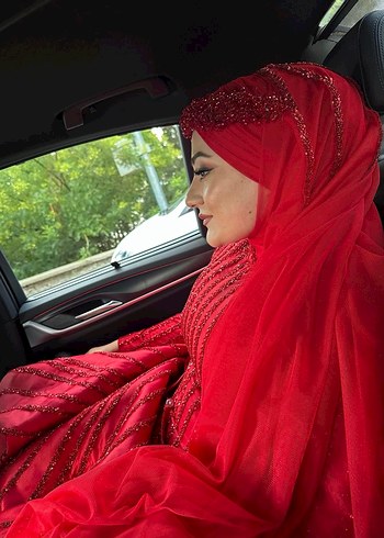 Uzun Kırmızı Tesettür Kına Elbisesi - Görsel 4