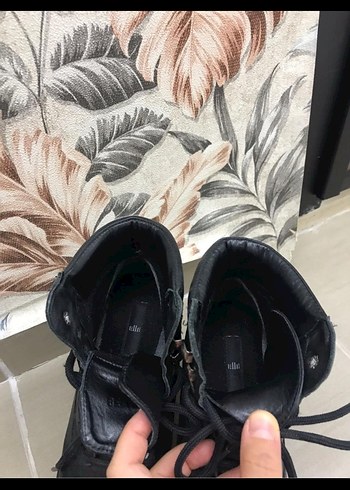 Elle siyah hakiki deri topuklu bot - Görsel 5