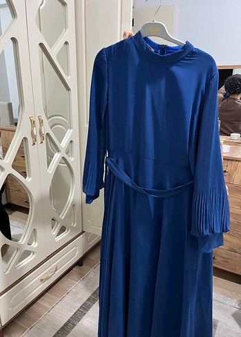 Uzun elbise sadece bir kere giyilmiş - Görsel 4