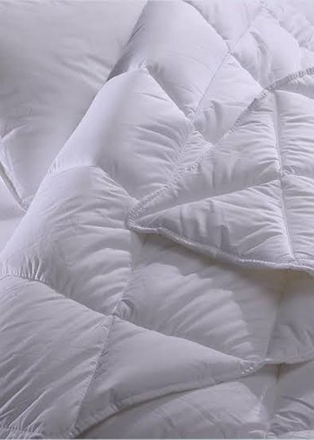 Beyaz Yumuşak silikon Yorgan - Görsel 2