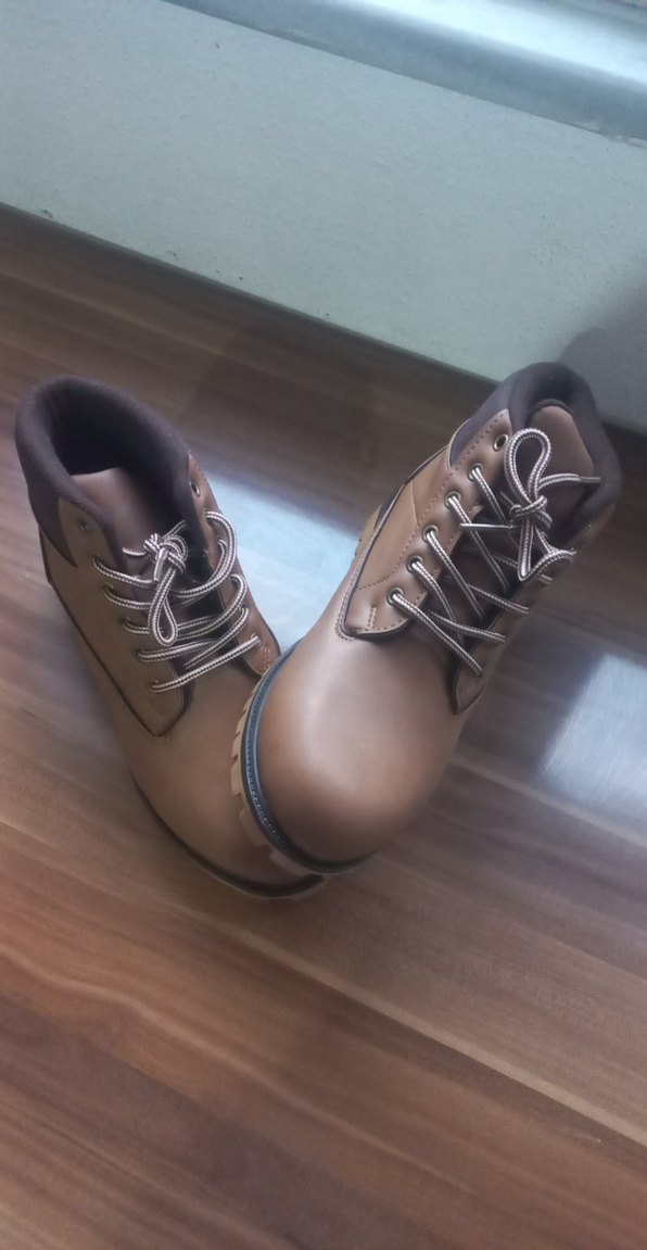 Kahverengi Bağcıklı Erkek kadin Bot - Görsel 2