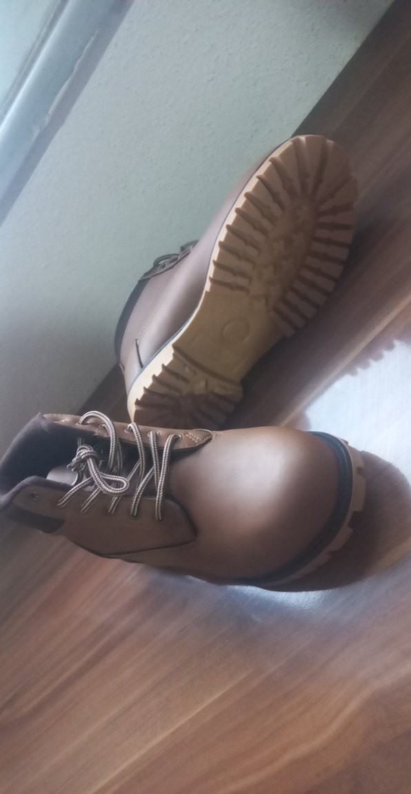 Kahverengi Bağcıklı Erkek kadin Bot - Görsel 3