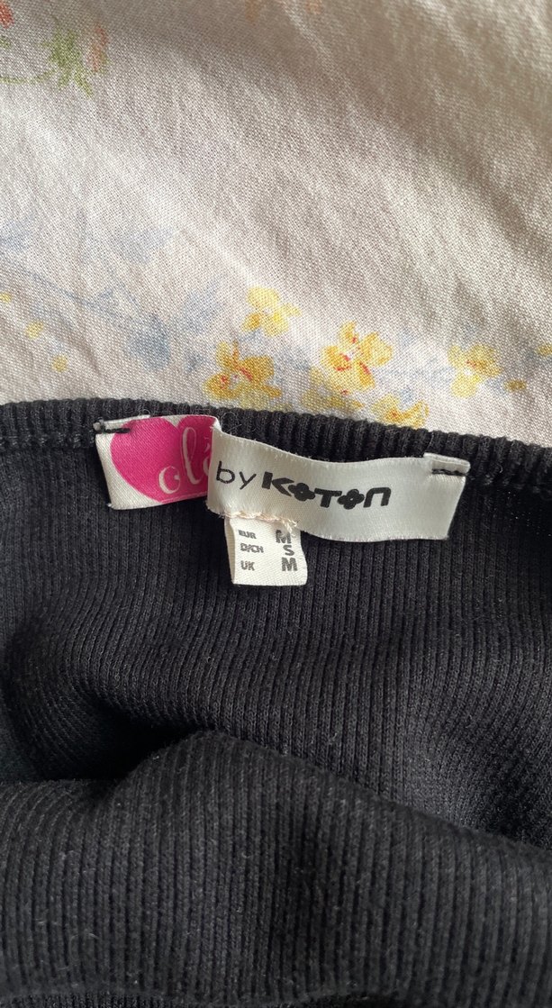 Siyah İnce Askılı Kadın Atlet - Görsel 3