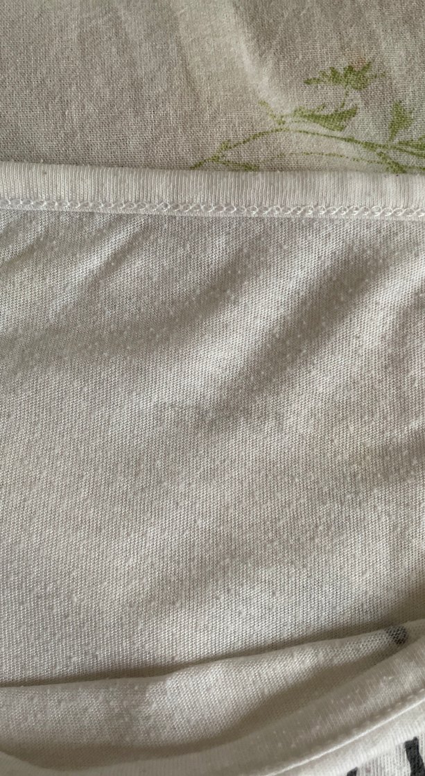 Beyaz Baskılı Kısa Kollu, Rahat Kesim Tişört - Görsel 2