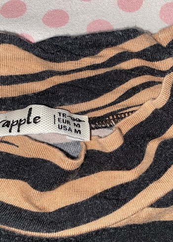 Zebra Desenli Boğazlı Kadın Bluz - Görsel 2