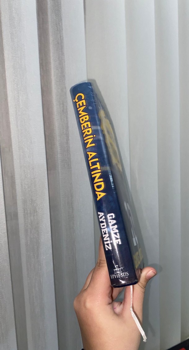 Çemberin Altında 1 - Gamze Aydeniz - Görsel 2