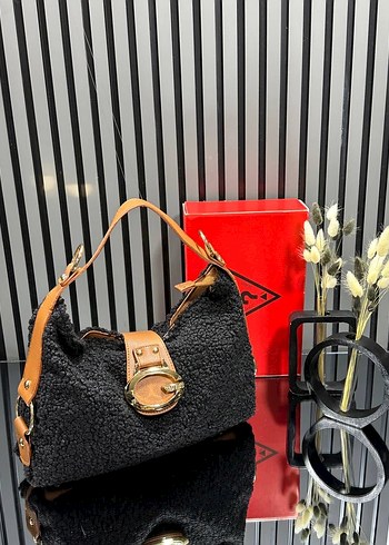 Guess Deri Tokalı Kadın Çanta - Görsel 14