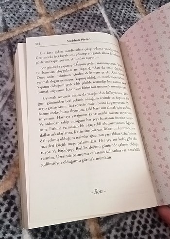 Arkadaşça Küçük Bir Tavsiye - Siobhan Vivian - Görsel 3