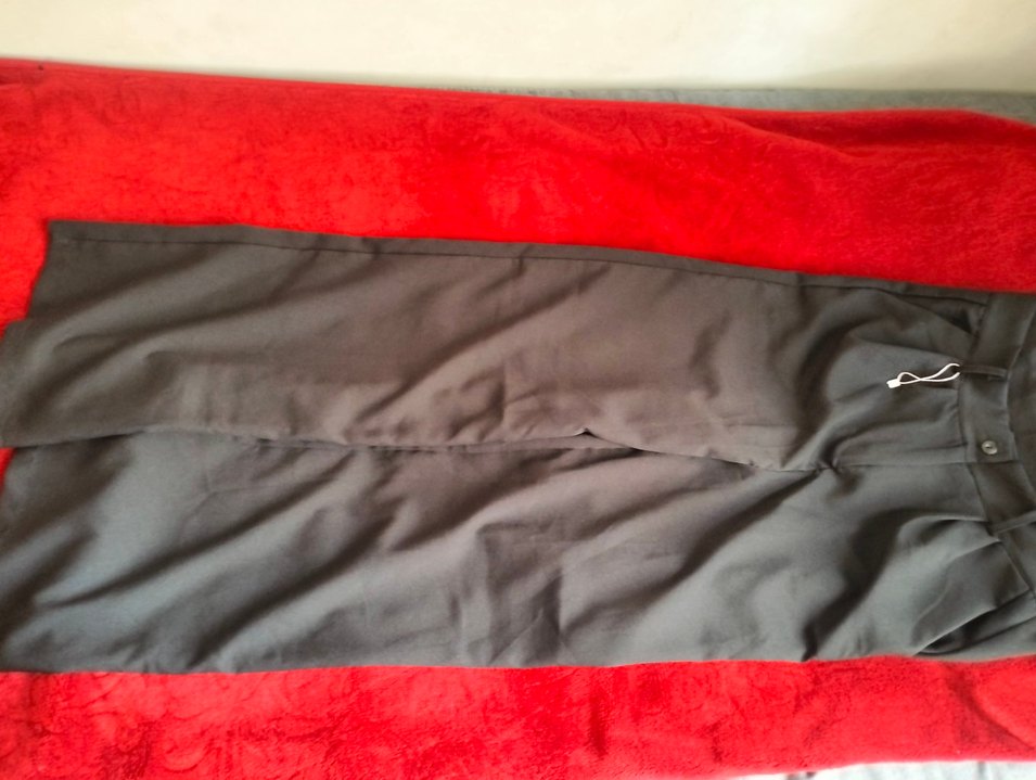 siyah kumaş pantolon - Görsel 2