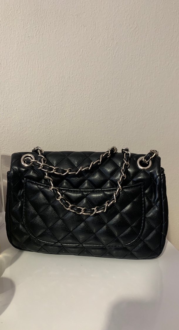 Siyah Deri Zincir Detaylı Kadın Çanta - Görsel 2