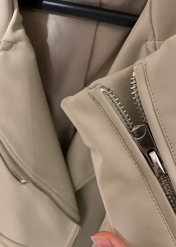Bej Kadın Deri Kemerli Ceket - Görsel 4