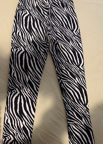 Kadın Zebra Desenli Kumaş Pantolon - Görsel 5