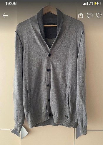 Colin's Colins Hirka