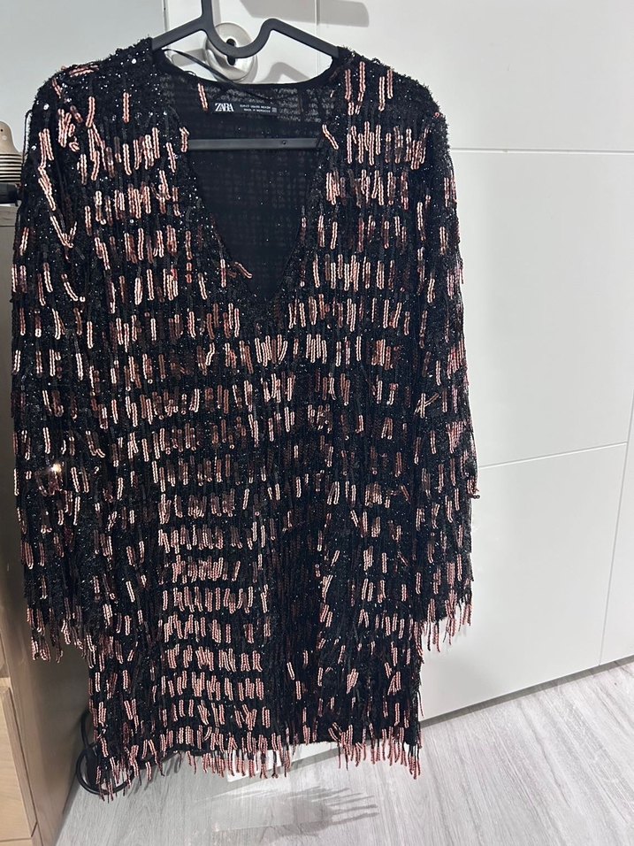 Zara Kahverengi Tüylü V Yaka Uzun Abiye Elbise - Görsel 3