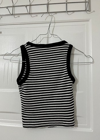 Siyah Beyaz Çizgili sıfır kol crop - Görsel 2