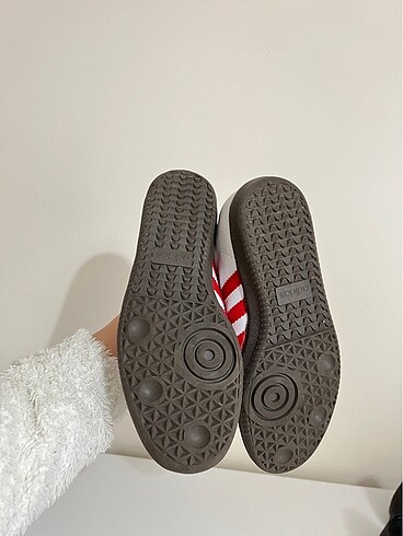37 Beden beyaz Renk Adidas samba
