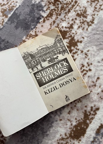 Sherlock Holmes Kızıl Dosya Roman - Görsel 2
