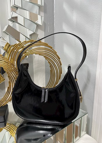 Parlak Siyah Deri Kadın Çanta - Görsel 2