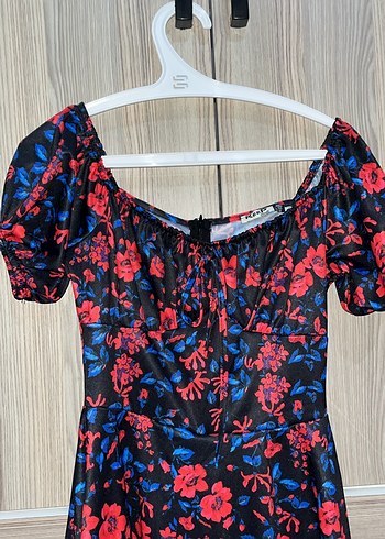 Çiçek Desenli Mini Straplez Elbise - Görsel 4