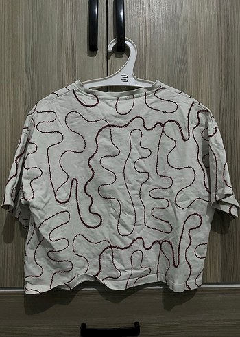 Nakışlı kısa kollu - Görsel 2