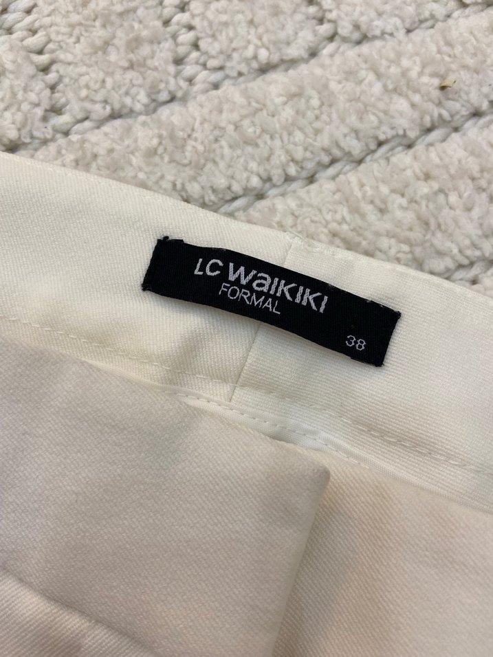 Kadın Beyaz Midi Kumaş Pantolon - Görsel 3