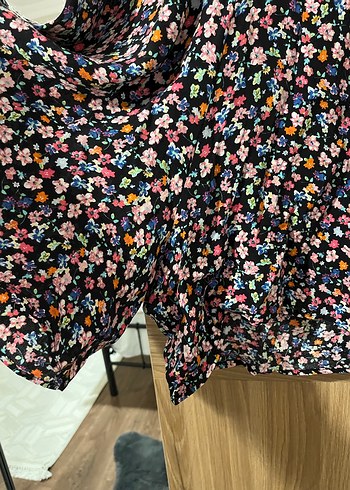 Çiçekli V Yaka Bohem Elbise - Görsel 3