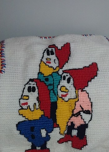 Renkli Nakışlı Örgü Çocuk Yeleği - Görsel 2