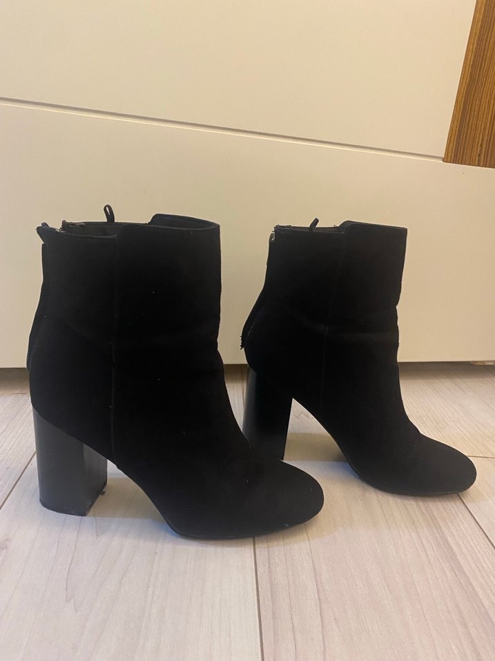 Siyah Süet  Topuklu Bot - Görsel 4