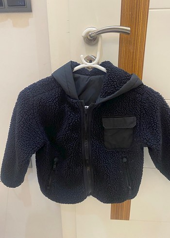 4-5 Yaş  Siyah Erkek Çocuk Polar Ceket çift taraflı kullanım - Görsel 4