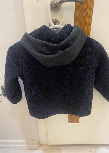 4-5 Yaş  Siyah Erkek Çocuk Polar Ceket çift taraflı kullanım - Görsel 5