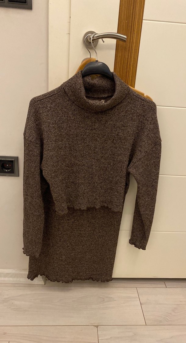 Kahverengi triko takım - Görsel 5