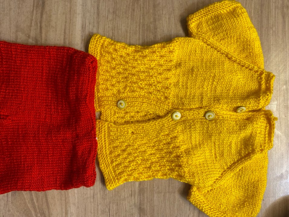 Sarı Örgü Kız Çocuk Kolsuz Hırka - Görsel 4