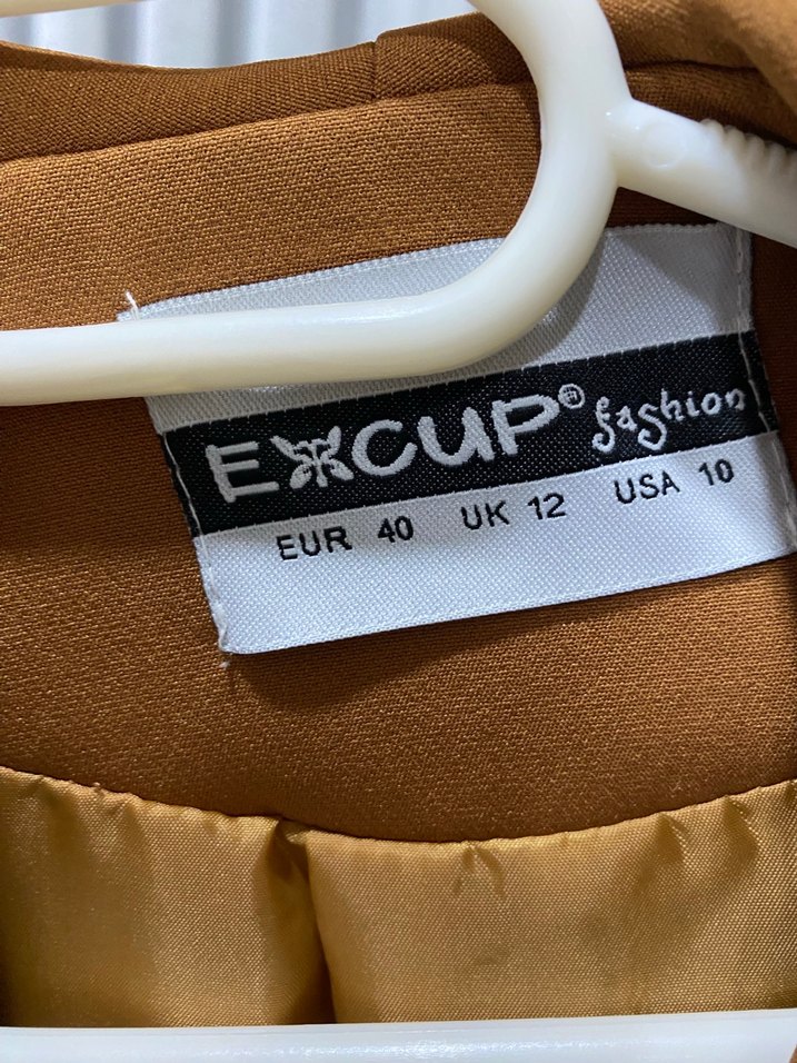 Bej Düğmeli Kadın Blazer Ceket - Görsel 3