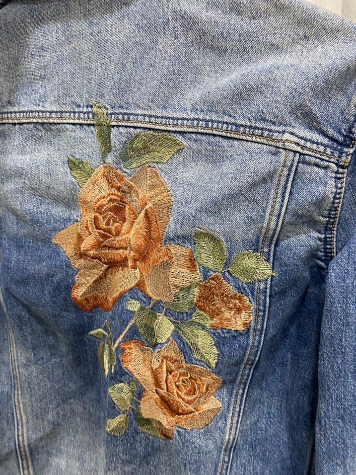 Nakışlı Açık Mavi Kadın Denim Ceket - Görsel 3