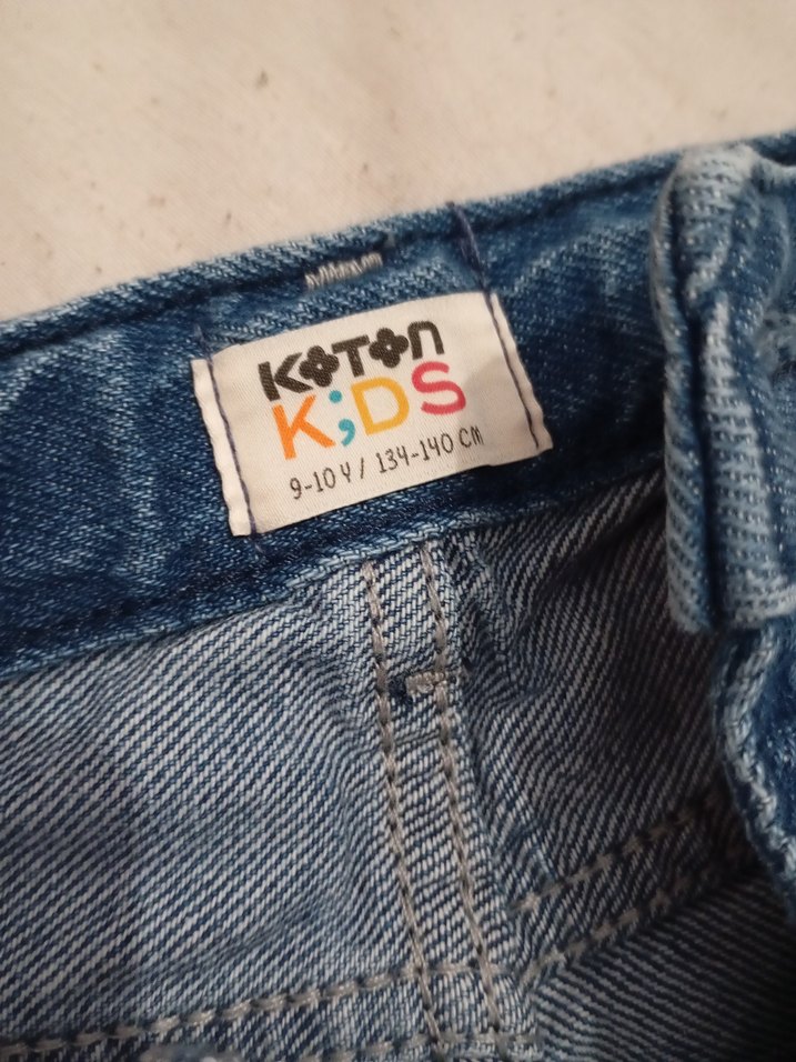 Kızlar için düğmeli kot şort - Görsel 3