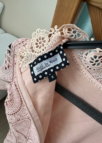 Dantel Detaylı Pembe Mini Elbise - Görsel 3