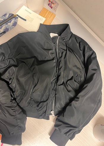 BERSHKA CROP BOMBER CEKET - Görsel 6