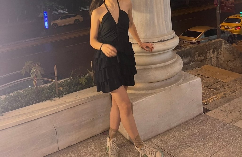 La Sarta Siyah Fırfırlı Mini Elbise - Görsel 3