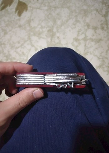 İsviçre Çakısı - Görsel 2