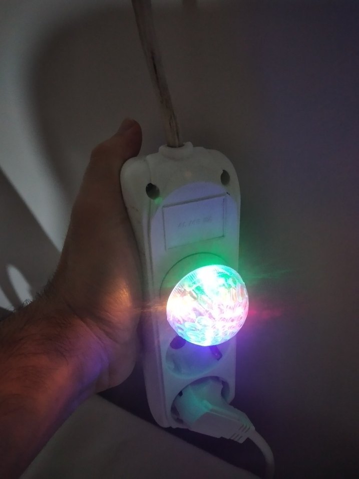 Renkli Işıklı Mini Projektör - Görsel 2