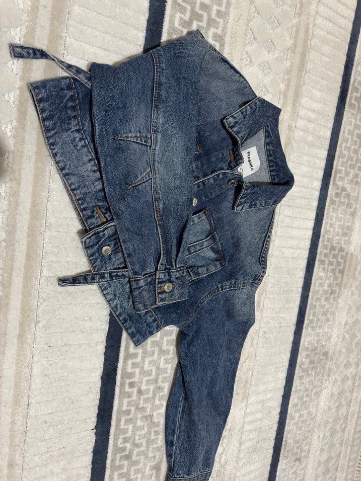 Bershka Düğmeli Mavi Denim Ceket - Görsel 4