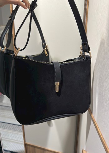 Siyah Süet Tokalı Kadın Çanta - Görsel 3