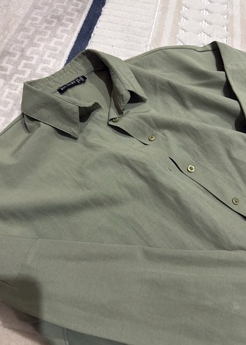 Düğmeli, Uzun Kollu Haki Yeşil Kadın Gömlek - Görsel 4